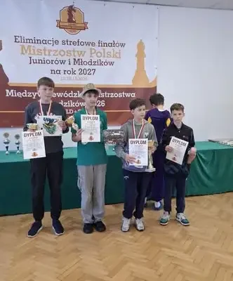 Miłosz Różański z SP3 Zamość awansował do Mistrzostw Polski Juniorów w Szachach