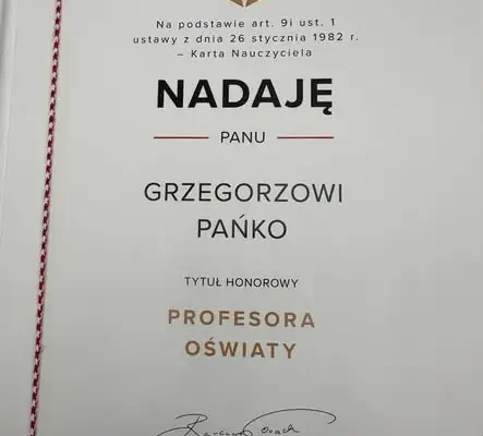 Nauczyciel z naszej szkoły Honorowym Profesorem Oświaty – gratulacje!