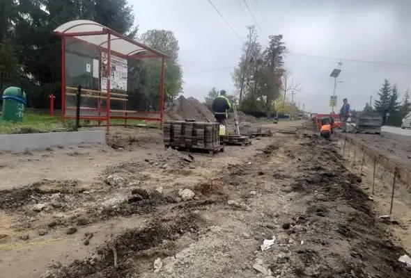 Nowa droga dla pieszych i rowerów w Skokówce-Żdanowie – trwa budowa
