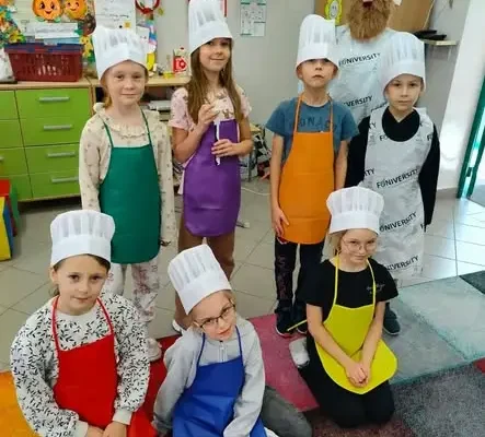 Gofrowe warsztaty kulinarne w świetlicy szkolnej